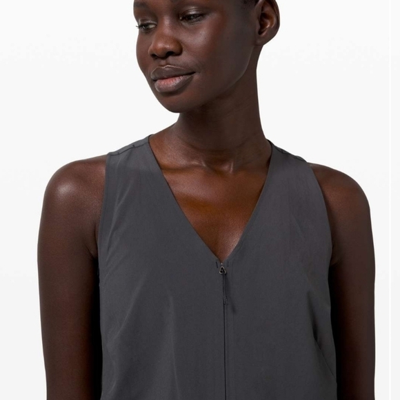 Lululemon Vindur Onesie lululemon LAB Graphite Grey Size 4. - Picture 11 of 16